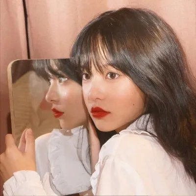 我们在黑夜中相拥